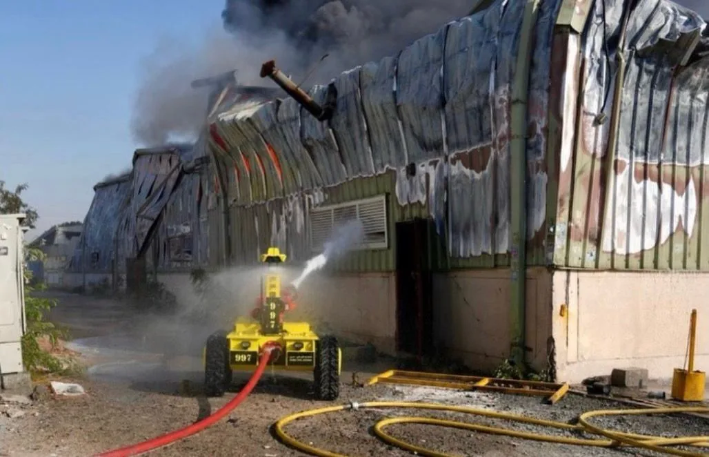 Robot fighting a warehouse fire